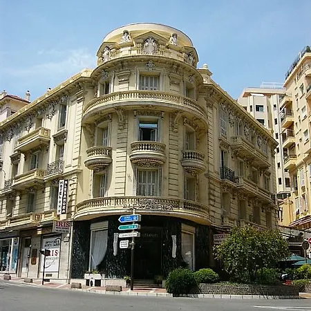Alexandra مونتي كارلو